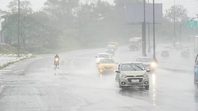 INAMHI alerta por lluvias intensas y tormentas eléctricas en Ecuador